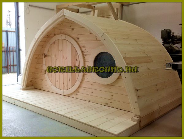 Gorillaground Játszótér , Hobbit Hole